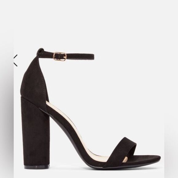 JustFab Black Heels with Elegant Design - Picture 9 of 16